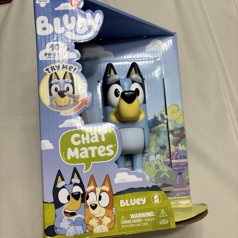 Bluey - Chat Mates Bluey. Says 10 Different Phrases BRAND NEW SEALED NEVER USED